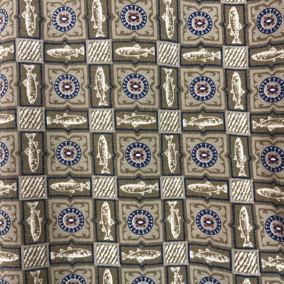 Woolrich Mens Outdoor Shirt Size XL Tan Cotton Fish Pattern Button Front Peru - Picture 3 of 6